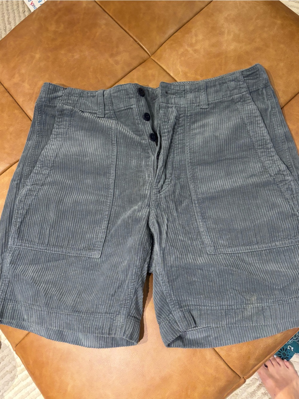 Todd Snyder Slate Gray Corduroy Relaxed Shorts | Size: 31